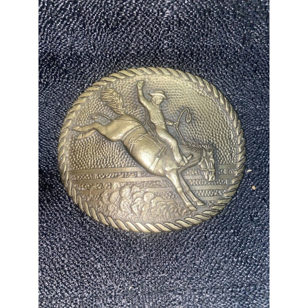 Award Design Medals Solid Brass Belt Buckle Cowboy Rodeo Western 2-1/8”x 2-5/8”